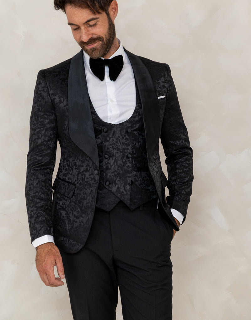 The Olympus Gold Geometric Jacquard Tuxedo    MJ9926